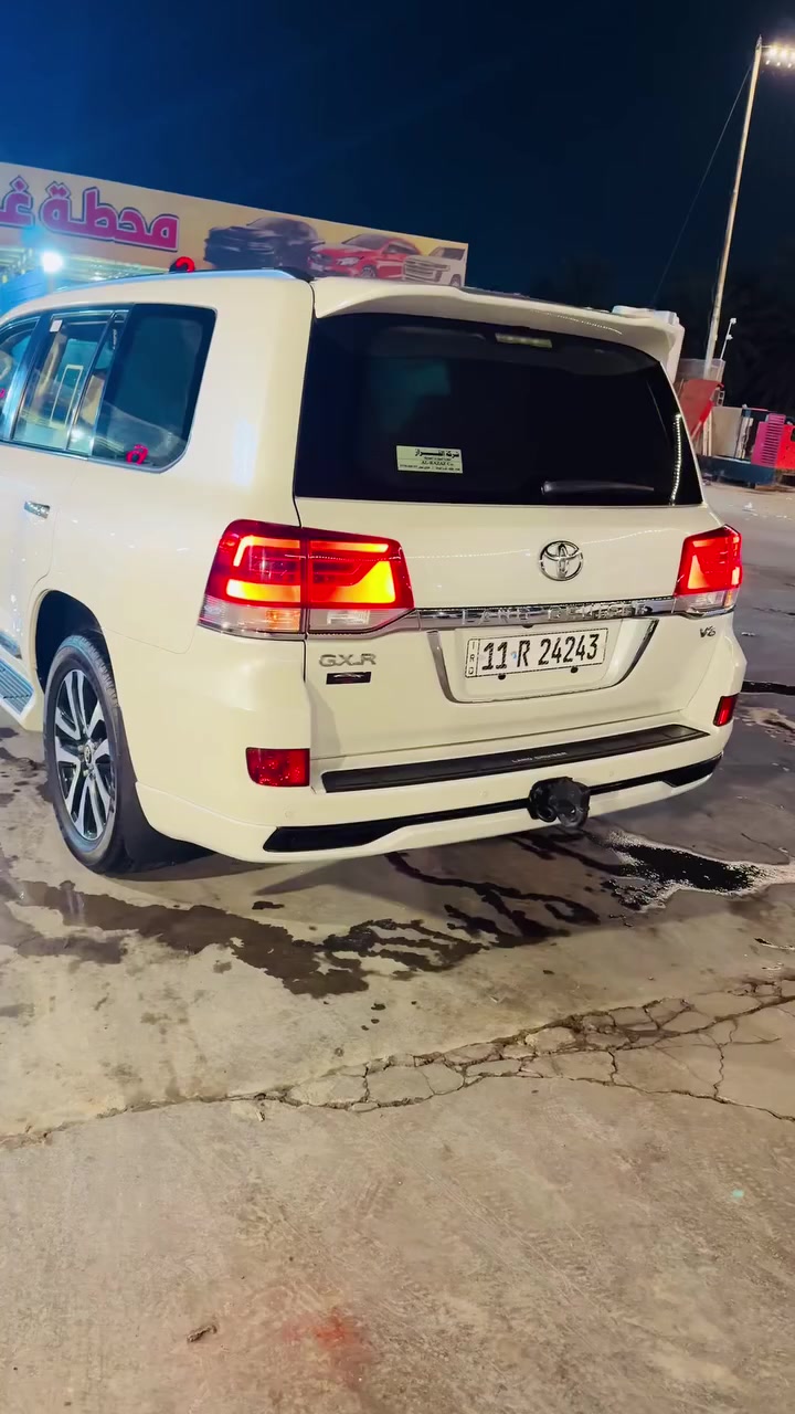 لاندكروز 2017 فطيم كلش جديده ماشية 147 بيها بارد بسيط اثر سقوط خشبه على البنيد ومامبينه
والسونار مرفق بالمنشور
تخم تاير ياباني
جاهزه من كلشي
سنويه وكلشي جاهز وبااسمي
مكاني كوت
السعر 480 
للاتصال ***********
***********
