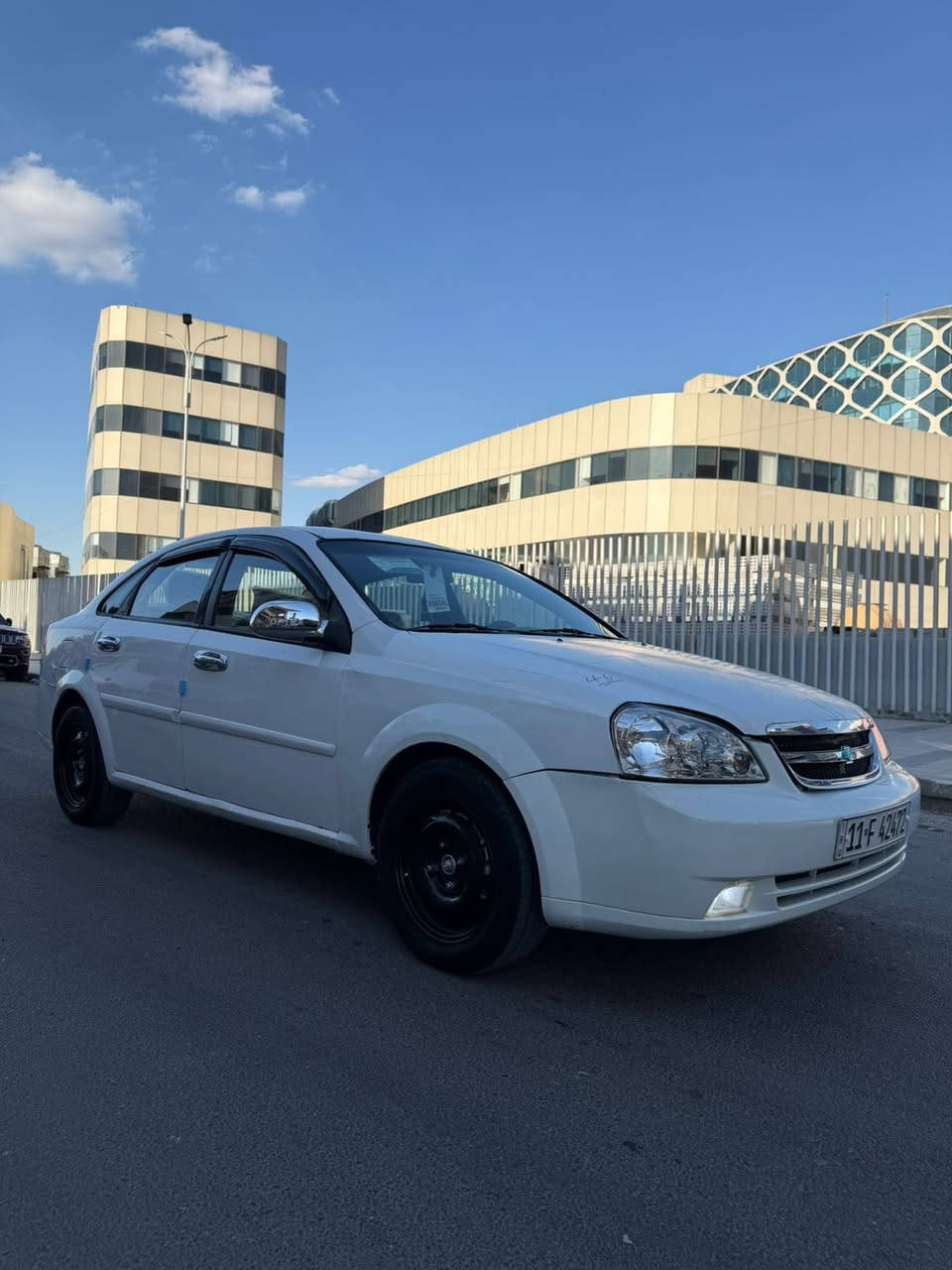 السلام عليكم البيع اوبتره موديل 2011 بيها قطع صبغ ابيع حزام وبيها جاملغ خلفي بدون دواخل جاهزه كير محرك تبريد صدر امامي وخلفي كهرباتي باتري تخم تاير قبل شهر شديته كلها جاهزه بدون اي نقص رقم بغداد نكليزي تحويل ثاني يوم السعر (68)العنوان بغداد الشعب التصال (***********)❄️❄️🚐
