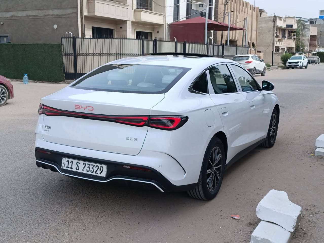 BYD SALE 06 2024
فول مواصفات داخل ابيض 
سقف بنراما 
شاشه كبيره دواره 
بطارية حجم كبير 120km الشحنه 
حساس امامي 
حساس خلفي 
خزان الوقود 65L
منافذ شحن 2
كامرات عدد 4
بصمه تشغيل عن بعد + كارت nfc 
السعر المطلوب 22500 بيها مجال بسيط 
مكان السياره بغداد حي الاعلام 
***********
