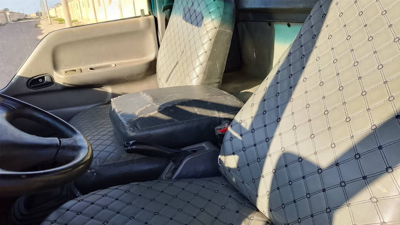 سلام عليكم سياره البيع مكفوله گفاله عامه گير محرك موديله 98سياره بسامينا سعره 58به  مجال بصيط رقم ***********
