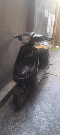 عندي هذني اريد ابيعهن كلهن رايدهن ب 160 وبيهن مجال شي بسيط مستعجل ع بي...