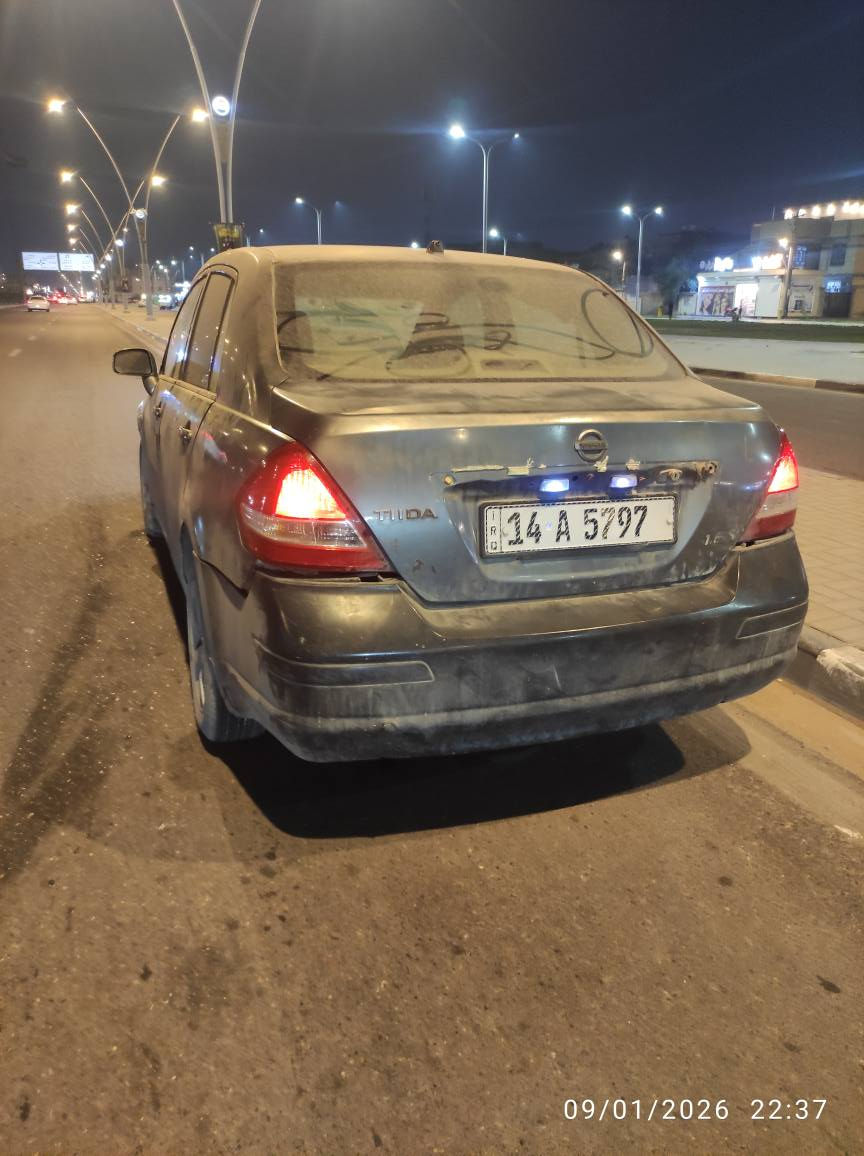 نيسان تيدا ياباني مواصفات خليجيه ٢٠٠٦
كير عادي 
مكينه وكير مكفولات بلادي البدي شوف العين مابيها ضربه 
رقم بصره انكليزي الجديد مداور 
السعر ٤٣$$$ *********** البصرة, العراق
