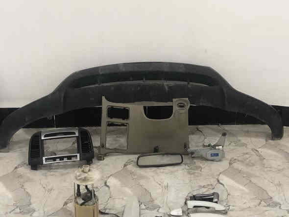 السلام عليكم للبيع غراض سنتافيا ٢٠١٢ قيم وخذ بمايرضئ الله مكان حله ***********
