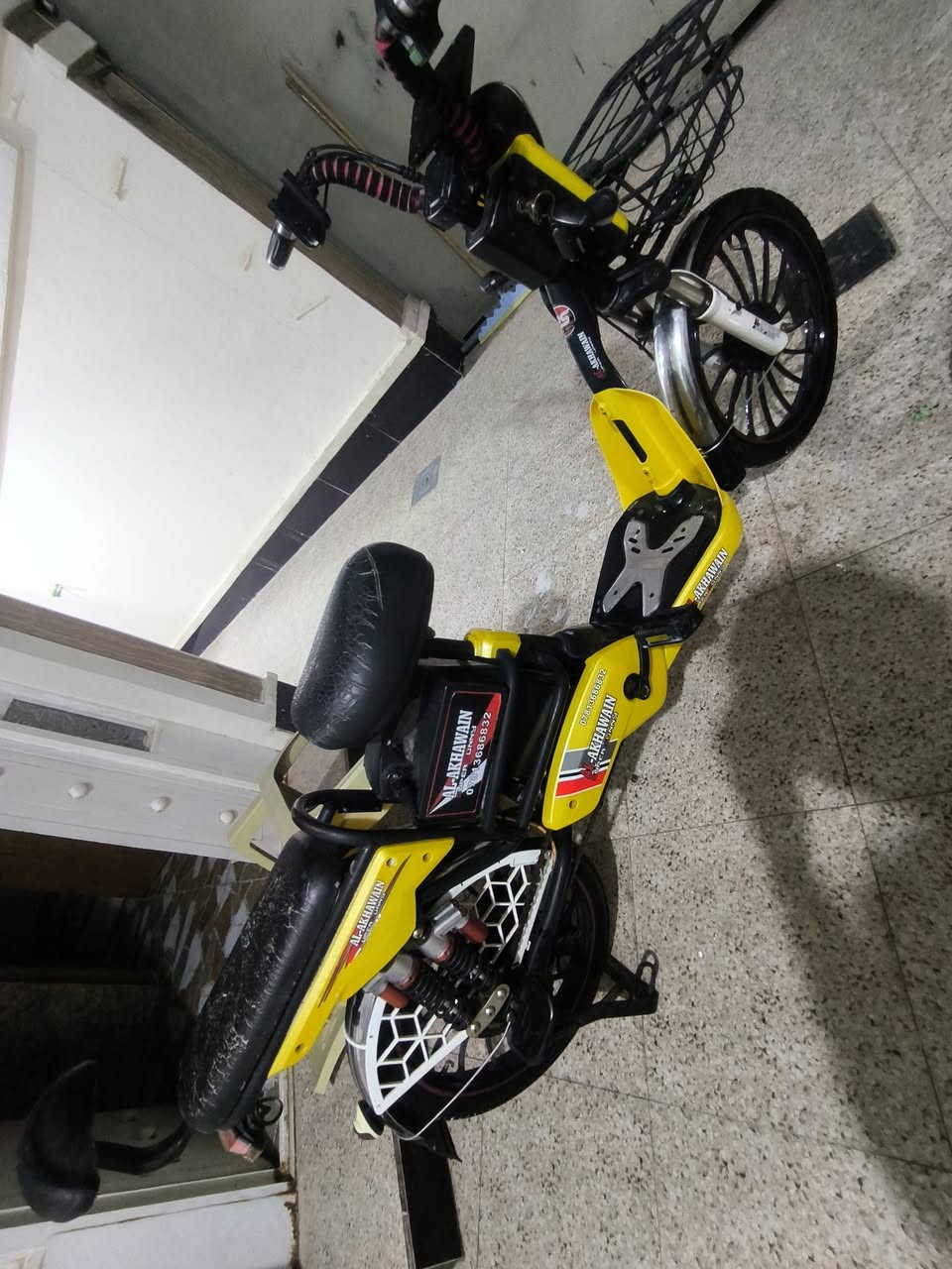 دراجه شحن   بعدهه لُك
مستخدم شي قليل  
سعر 350 بي مجال  بسيط


**إذا كنت صاحب هذا الإعلان وتريد حذفه لأي سبب، رجاءا أرسل رسالة إلى الدعم الفني**