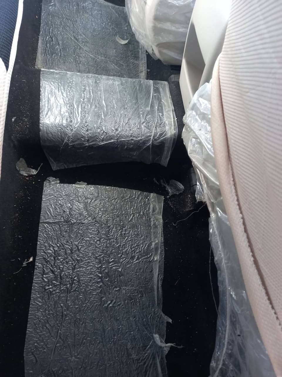 السلام عليكم شيري تيكو فايف موديل ٢٠٢٠ ماشيه ٥٧٠٠ رقم بغداد للإستفسار ***********
