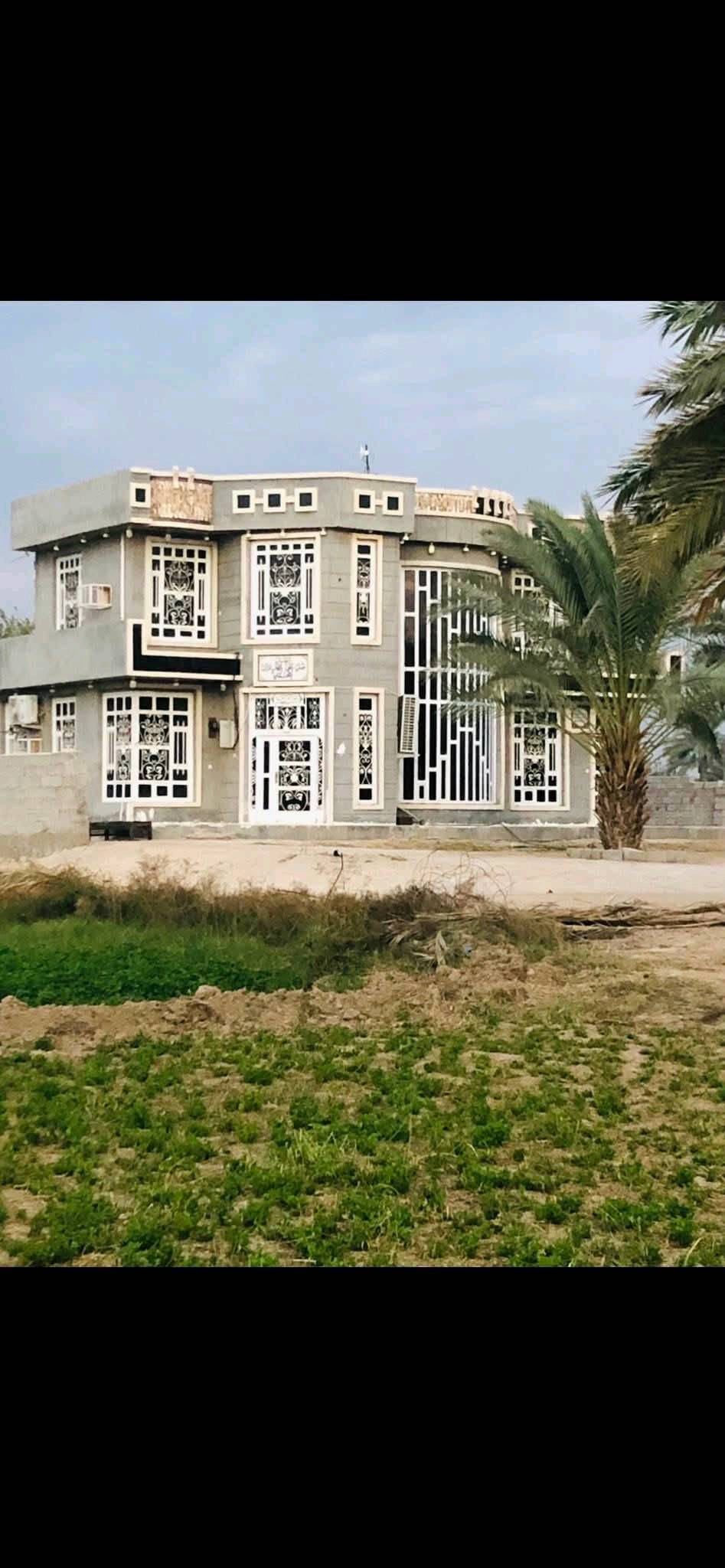 سلام عليكم
بيت للبيع مساحة لارض 3دونم مساحة البيت 1000متر

قضاء عامرية الصمود مجاور جسر لعناز 

مع بستان يتكون من 120شرة برتقال 30 رمان و10ليمون 

و10 نخلات و10تفاح

يتكون من 4غرف 5×5

استقبال 8×5

صاله 16×4,5

مطبخ داخلي ومطبخ خارجي 

ومخزن خارجي 

كامل كله مابي اي نقص

بناء حجر وسنه البناء (2022)

سعر 125مليون بي مجال 

الأرض طابوا زراعي سند 25

الاستفسار عله الأرقام التالية (‏‪***********‬‏)واتساب 
(***********) اتصال