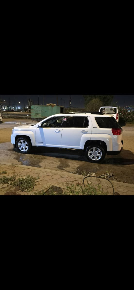 سلام عليكم جمسي تيران ١٣
سعر /١١٥/ عادي بيقه عليك كم ورقه/ 
جديد سبير مانازل 
بيه بس جاملق تبديل وباب مفتوح 
حداديه توه مبدله كله من طول لطول تخم تاير توه شاده 
كير محرك بلجيس مشط توه شاده شرط تفحص كله جديد 
تبريد ثلج 
تشغيل عن بعد 
رقم بصره  جديد
عنوان بصره ***********
