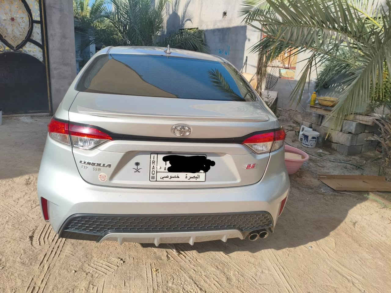 السلام عليكم
كورلا موديل 21 وارد امريكا 
محرك 2000
السياره ماشيه ٨٤ الف كيلو متر 
السياره تقرير سرقه دعاميه اماميه ولايتات فقط
المواصفات شفتات استيرن 
شاشه كبيره
شاير بالمري 
نظام اسبورت +نظام ايكو 
هاند بريك كهربائي
تحديد مسار 
رادارات
كامره خلفيه
مانع انزلاق
لايت زنون بلادي
بيها بنيد مبدل اثر تخسف وليس حادث موجود القديم عندي وصبغ بالقماره 
السعر 125 وبيه مجال قليل
***********

