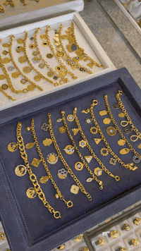 بفضل الله  وفضلكم  صرنا رقم واحد 

ضروري دخلون على بيج بضاعة خيالية 

في المنطقة الشرطة الرابعة: .هاي البضاعة أكسترا الأجور 3

وهاي فرصة ذهب في صعود مستمر 

العنوان بغداد الشرطة الرابعة سوق الشعبي 

للحجز *********** / ‭0776 710 6791‬ واتساب
