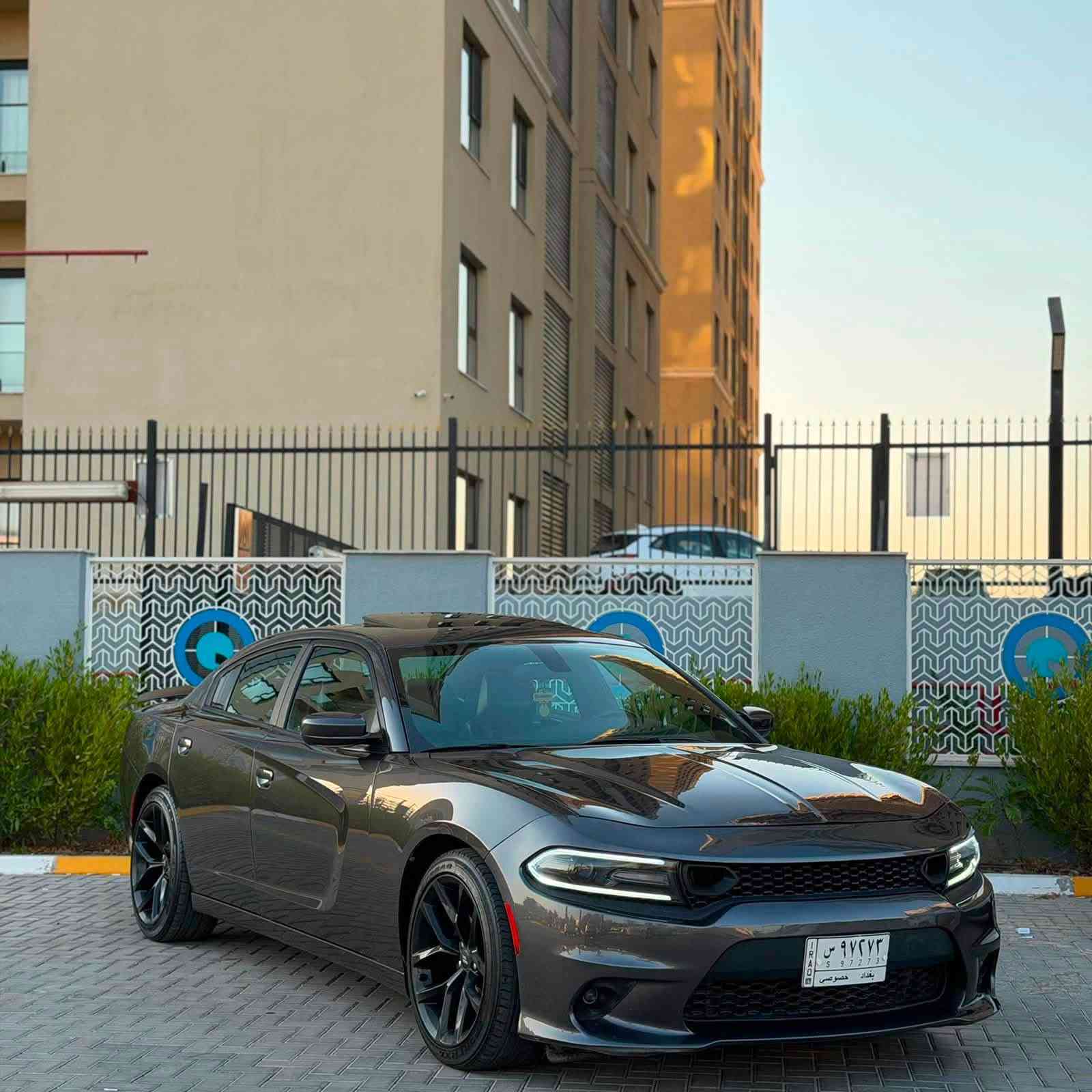 السلام عليكم
جارجر sxt بلاس 
 المواصفات 
فتحه سقف  بصمه تشغيل عن بعد كير طياره  دخول ذكي كشنات جلد  وتدفئه وتبريد  وكشنات الاماميه كهرباء  قطعتين تبريد شاشه جبيره كاربلاي  تحكمات استيرن مثبت سرعه تحديد مسار شاشه اعطال 
خزن ميموري حساسات اماميه وخلفيه مود سبورت توقف ذاتي  
  وبيه صبغ الدعاميه الاماميه وبارد على كد اصبعين بل بنيد فقط الباقي  كفاله 
والسياره جديده استخدام شخصي  وصدر امامي خلفي كله جديد  
مكان السياره بغداد 
السعر 238$  الاستفسار اكثر  اتصل ***********
