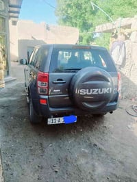 سياره سوسوكي موديل ٢٠٠٨ بسمي تفاصيل رقم بغداد رقم 07713892340 سعر 55 و...