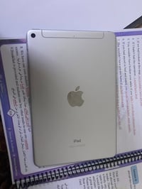 ايباد ميني ٥ • ٦٤ • كسر زاوية