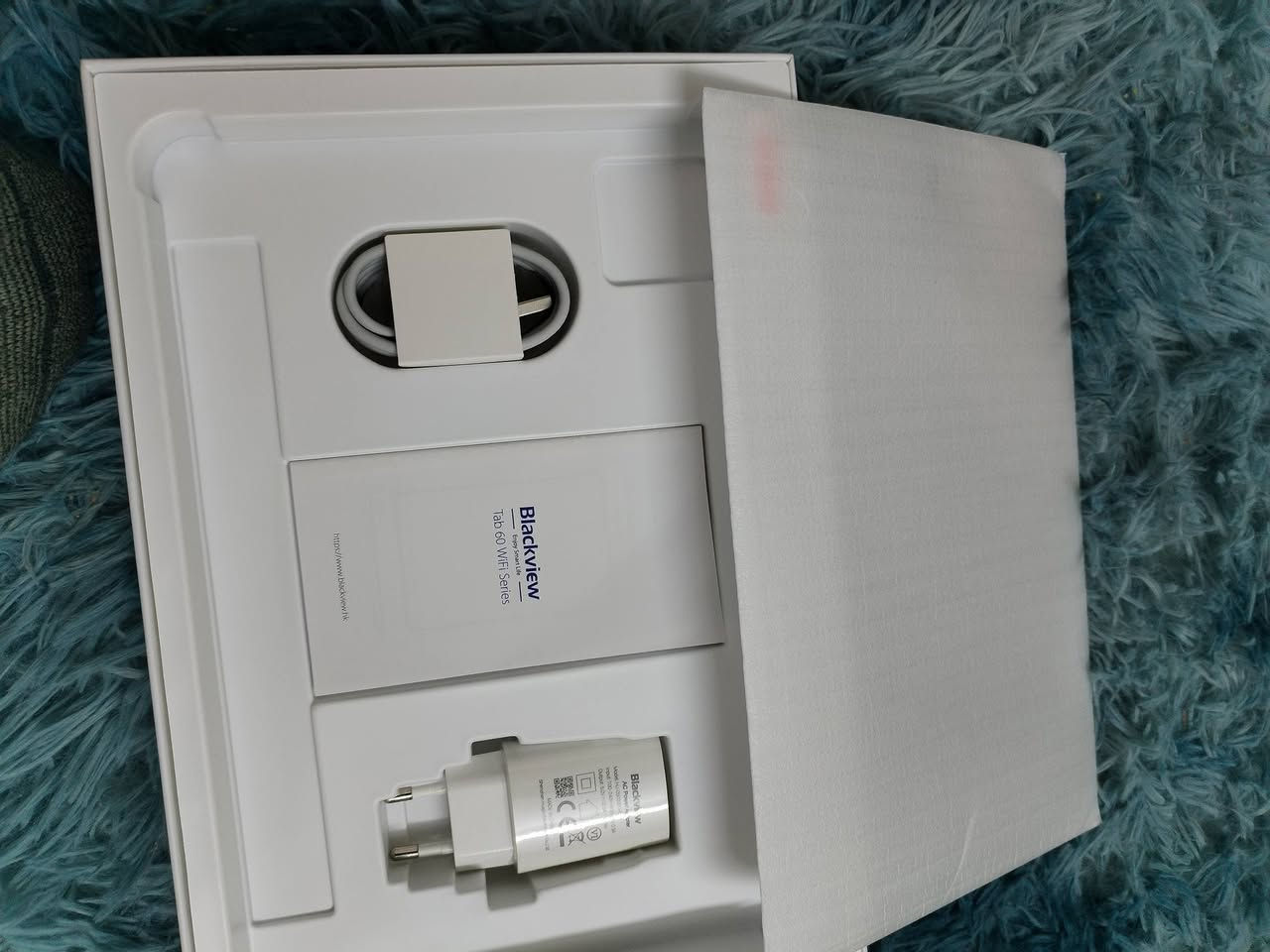 سلام عليكم وعلى بارحه شتريته وهسه فتحته وحتاجيت فلوس يعني مامستغدم بس مره وحده شاحنه مكاني بغداد شراي يتصل مو شراي لا يتصل *********** وتساب او عل رصيد ارد
