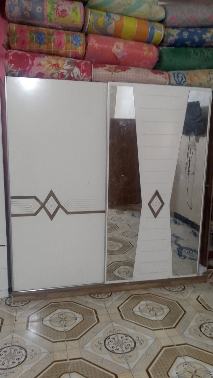 كنتور للبيع السعر. ميه والثاني بسعين


**إذا كنت صاحب هذا الإعلان وتريد حذفه لأي سبب، رجاءا أرسل رسالة إلى الدعم الفني**