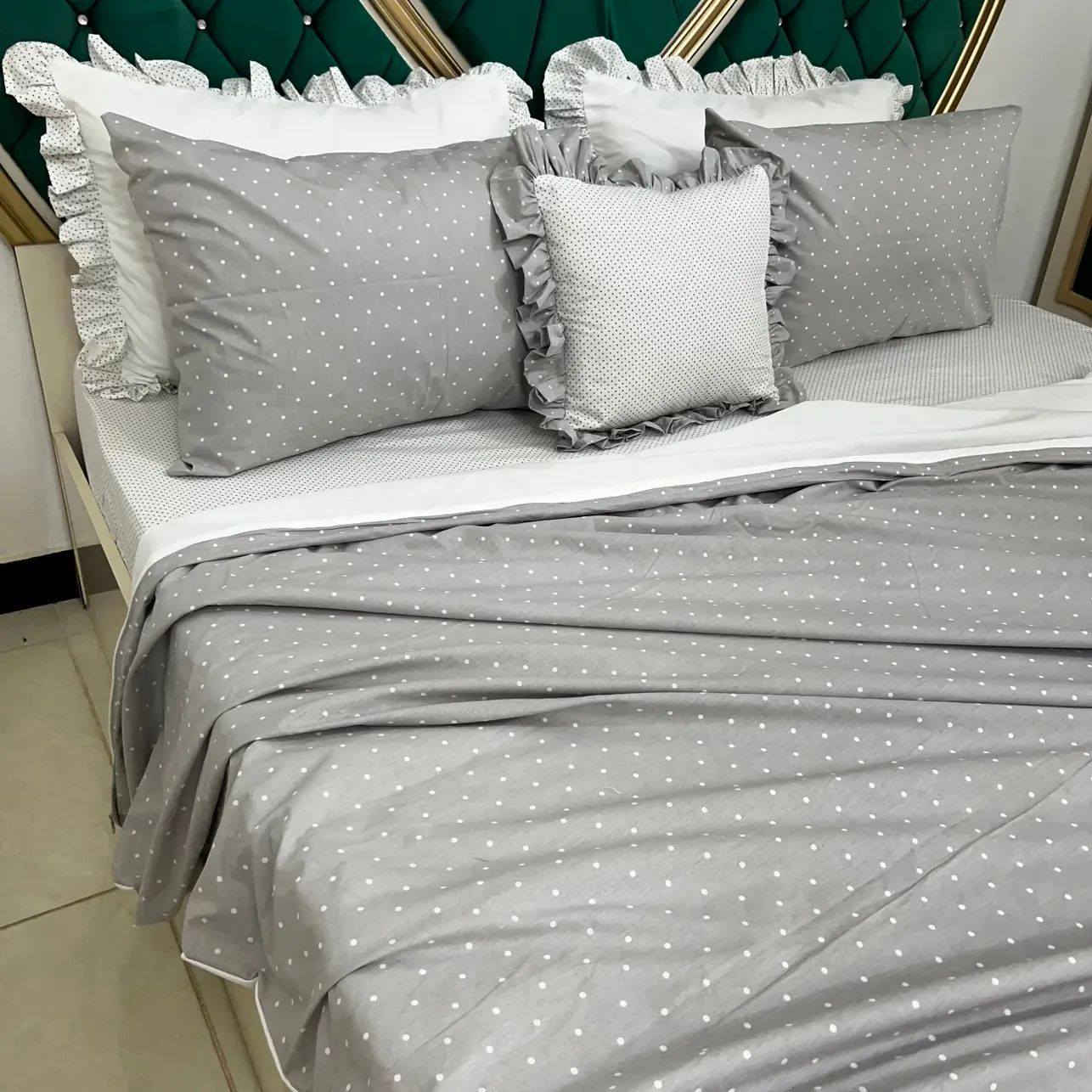 الفرشات الصيفيه
الكولكش الجديد
يتوفر اكثر من ١٠٠ لون ونقشه
اسعار تبدأ من ١٥ الف لل٤٥ الف
يوجد توصيل كل المحافضات السعر حسب موديل وعدد القطع للاستفسار مراسله الصفحه خاص


**إذا كنت صاحب هذا الإعلان وتريد حذفه لأي سبب، رجاءا أرسل رسالة إلى الدعم الفني**