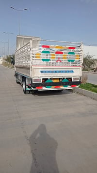 يالله السلام عليكم كنتر 2016 للبيع مكفول وحلوه سياره خير من الله فلنجا...