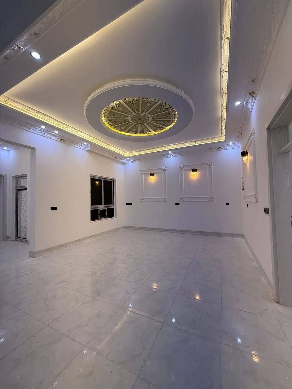 نرسم الخـيـال مع💯💯
رفيقكم في جميع الديكورات 
وفنية متخصصة ومحترفة بأعمال الديكور الداخلي و لجبسن بورد 
#تميز_بإختيارك ♻️زووووورونا🖐️
اروع واجمل التصاميم الهندسيه🏛
وكادر مميز وذو خبره عاليه🏢
بديل الخشب 🏚️
بديل الرخام 🌄
جبسن بورد🏗

للاستفسار مراسله الصفحه🏰
او الاتصال🌌بي وات ساب 📲
*********** 

@الجميع
