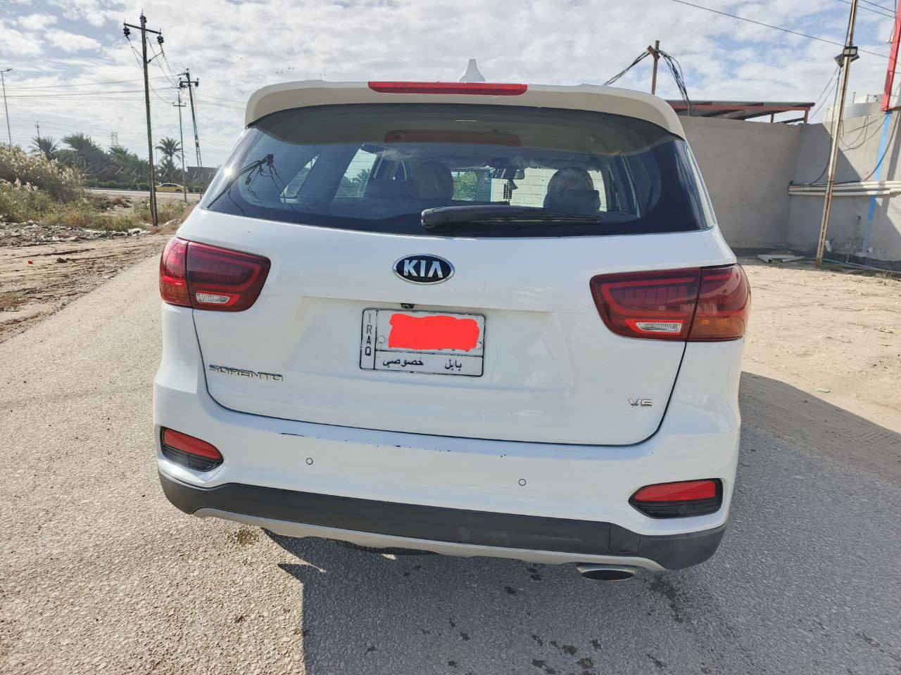 سورنتو خليجي 2020 بابل بأسمي مكفولة كفاله عامة ما عده رصعه صغيره حيل موجوده بالجاملغ الخلفي موضح بصوره . فول مواصفات عدى البانوراما اوتو هيلد اربع كاميرات  360درجه 4وضعيات قيادة كراسي كهرباء شاشه كار بلي مدوشمة دوشمة البلاد كاعيات البلاد الحوظية ارضيه امدوشمه 7راكب مكينه 3500 6سلندر مانع انزلاق كير8نمر 3 قطع تبريد جنطه كهربائيه مري شفط حساسات امامي وخلفي شحن وايرلس سايد بريك كهربائي  ما ناقصه شي ابد ماشية 102 والقابلة للزيادة. السعر 275$
مكانها بابل الهاشمية 
***********
