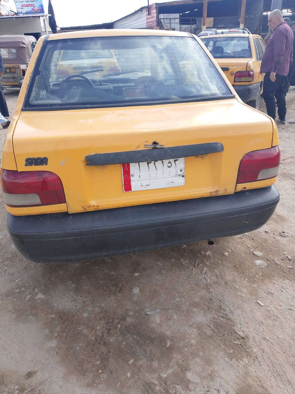 سلام عليكم اخواني رجعتلكم بعد غياب وكعه صحيه اليوم جايبلكم  سيارات ومناسبات وحلوات وجاهزات ،،،، سايبا موديل 10 كير محرك خير من الله صدر حداديه جيده تخم تاير جديد ابو الخط الابيض غرفتها حلوه وسياره كبل لشارع عنواني بغداد *********** سعر 9 وبيها مجال
