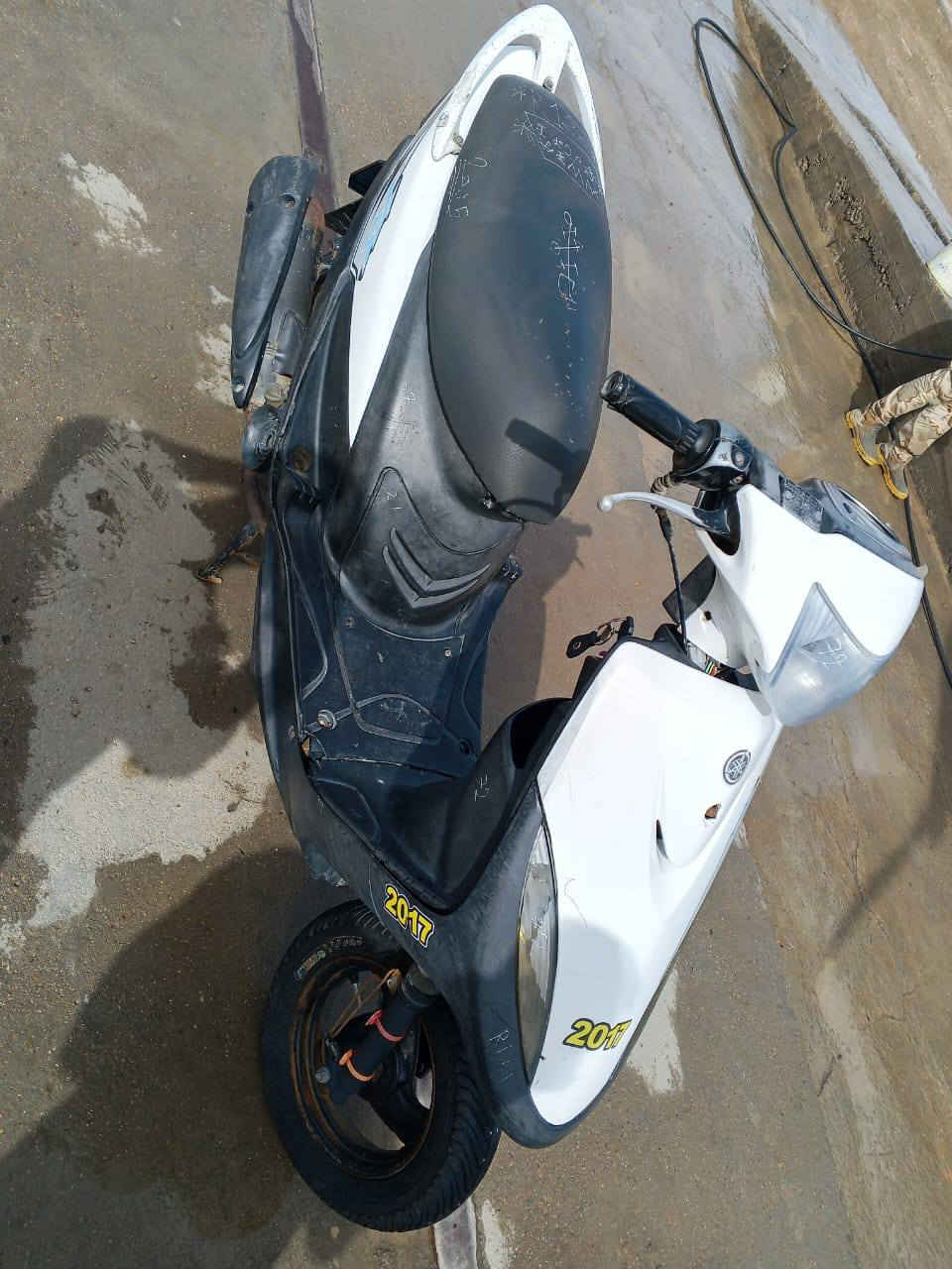 سلام عليكم من رخصه مدير الكروب دراجه ماكس للبيع بلادي49مفتوحه السعر 500وبيه مجال كفرات ختم واحد بلادي رقمي***********
