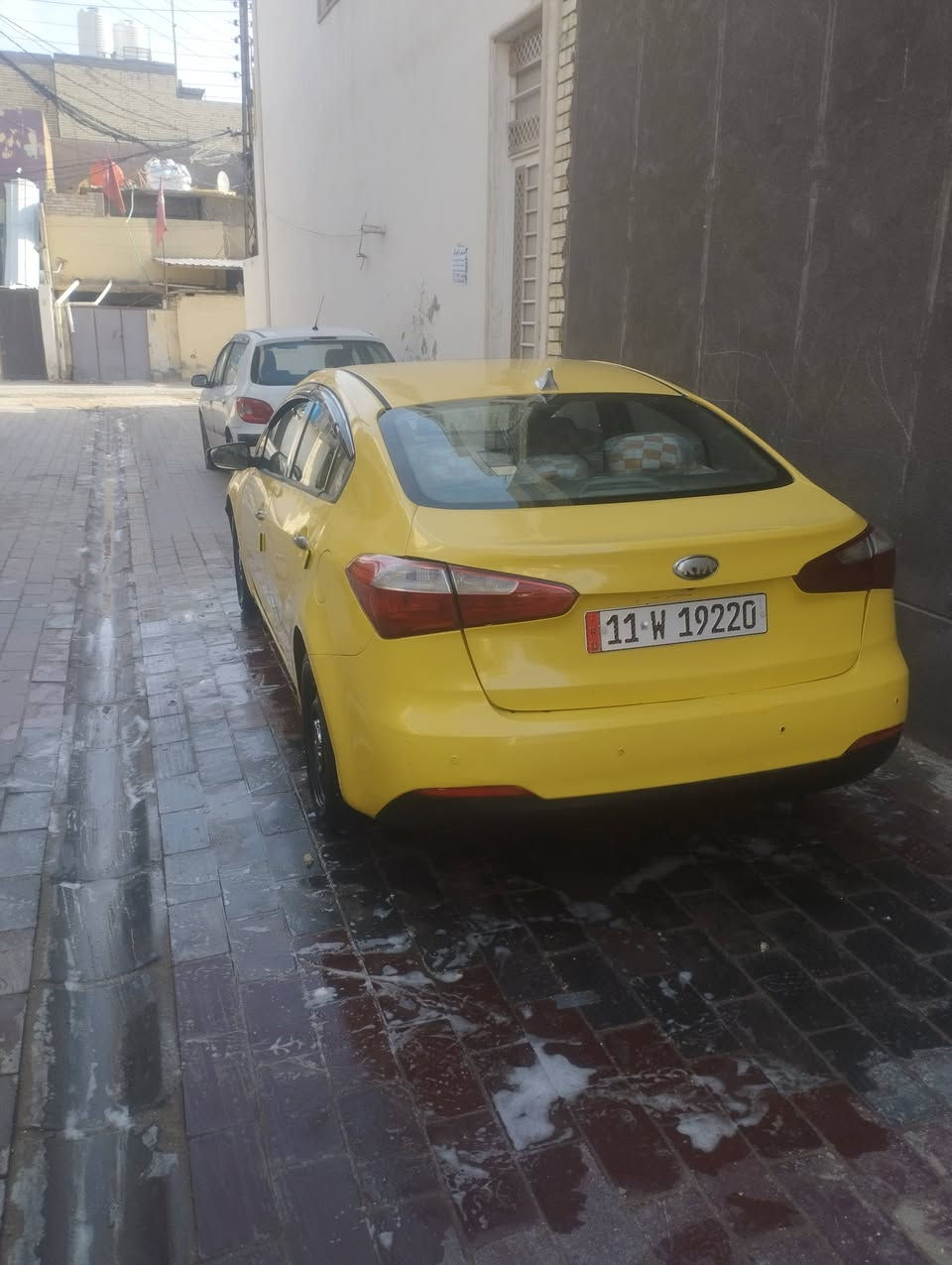 سيراتو موديل 2013خليجيه فول مواصفات جاهزه من كلشي عارضة ب105وبيه مجال بسيط عنواني  كربلاء قرب مستشفى الكفيل ***********
