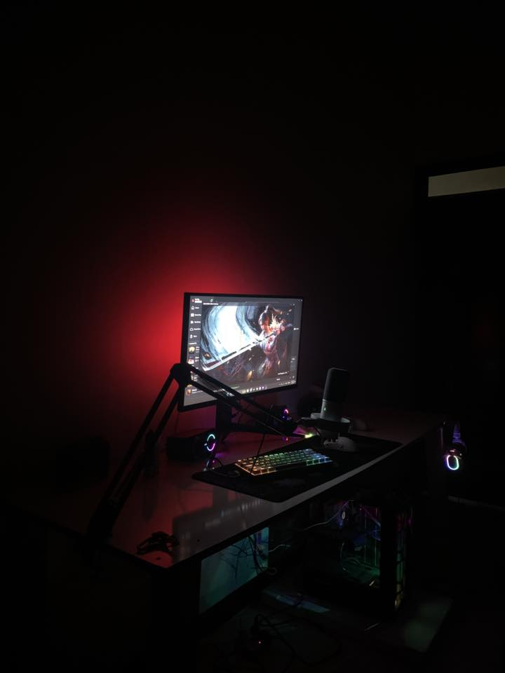 Pc للبيع 

(مخزن مخزن )

معالج : i5 10400
رام :16g 2666
كرت شاشة : RTX 2060 6G
بورسبلاي :كيكبايت 650w

شاشة : PATRIDT
1080p
180hz 
 
عنوان :كربلاء (توصيل ماكو )

سعر 850
واتساب :***********
