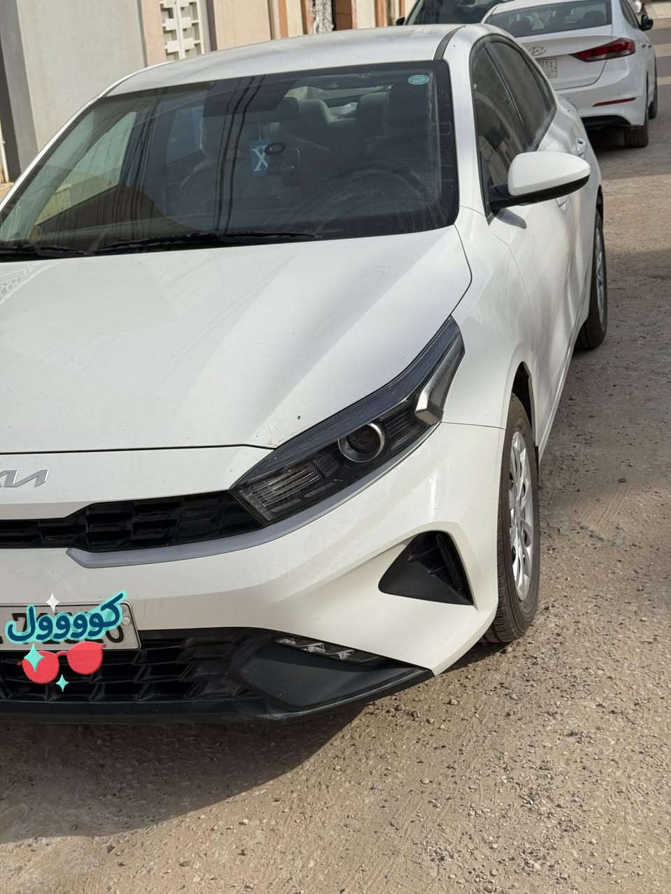 السلام عليكم سيراتو موديل 2023 خليجي مكفوله كفاله عامه رقم اربيل جديد  مواصفات السيارة :
محرك 2000 دوش 
لد نهاري ليلي 
تحكم سترين جهتين 
تبريد قطعتين
شاشه جبيرة
كامرة وحساس خلفي 
مانع انزلاق 
مثبت سرعه 
حساس ضغط الاطارات 
رايدها مراوس فورنت لاندر  
ملاحظه ( السيارة مكفوله كفاله عامه ماعده شخط صغير بين الباب السايق وجاملغ موضح بصورة )


**إذا كنت صاحب هذا الإعلان وتريد حذفه لأي سبب، رجاءا أرسل رسالة إلى الدعم الفني**