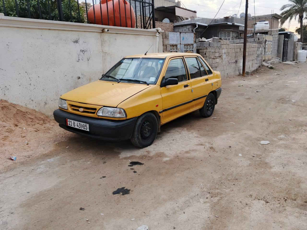 اسلام عليكم سايبا 2011رقم بغداد السياره بسمي مصفره هيئه وغرامات السياره بيها خياسات بل جنطه شي بسيط وهلال واحد بي بدايت اخياس والشاصي اليسره مضروب باجات بس السياره كير ومكين نضيفات كهربائيات كلها جديده ع ايدي سويتهن السياره كامله ومكانها بغداد ابو غريب ***********السعر25وبيها مجال
