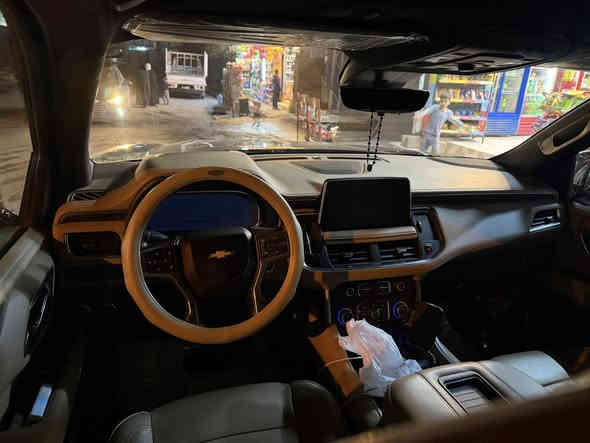 تاهو بريمير موديل 2023
خليجي وكالة المنصور

ماشيه 80الف كيلو 

فول مواصفات مواصفات البريمير معروفه 

السياره بدون حادث بدون بارد فقط كارت بسيط جدا باب النفر 

رقم بغداد باسمي 

سعرها 570 وبيها مجال بسيط

***********
