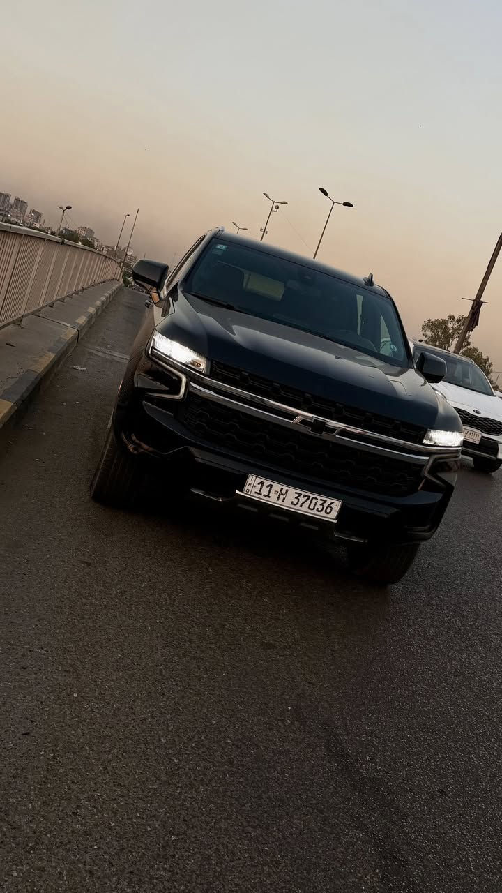 للبيع تاهو ls 2022 خليجي
مكان السياره كراده 
السعر 415 مجال جداً بسيط 

✅ المواصفات :
ماشية 96 ألف كيلو

✅ محرك 8 سلندر قوي جداً
✅ جير أوتوماتيك ناعم
✅ تشغيل بصمة
✅ دخول ذكي
✅ شاشة حديثة
✅ كاميرا خلفية
✅ Bluetooth
✅ تحكم ستيرن
✅ تحكم صوت من المقود
✅ مثبت سرعة
✅ تبريد أمامي وخلفي ممتاز
✅ مقاعد واسعة ومريحة
✅ ديكور داخلي مرتب وفخم
✅ إنارة LED
✅ سنسرات
✅ مرايا كهرباء
✅ زجاج كهربائي كامل
✅ ABS + نظام توازن
✅ مانع انزلاق
✅ وسائد هوائية متعددة
✅ ثبات عالي بالطريق
✅ سيارة عائلية فخمة وعملية
✅ نظيفة جداً وما تحتاج أي صرف
📍ملاحظات السيارة:
بارد مكان رصعه فقط 
السيارة مرتبة جداً والاستعمال نظيف

***********
