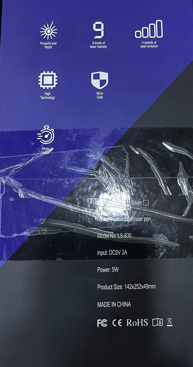 جهاز ليزر لإزالة الوشم وآثار حب الشباب والنمش والتصبغات والبقع الداكنة والوحمة (ضوء الليزر الازرق يجب ارتداء النظارات المرافقة أثناء العمل ) السعر 35 الف 
يوجد توصيل كافة المحافظات 
ملاحظة الجهاز جديد غير مستخدم


**إذا كنت صاحب هذا الإعلان وتريد حذفه لأي سبب، رجاءا أرسل رسالة إلى الدعم الفني**