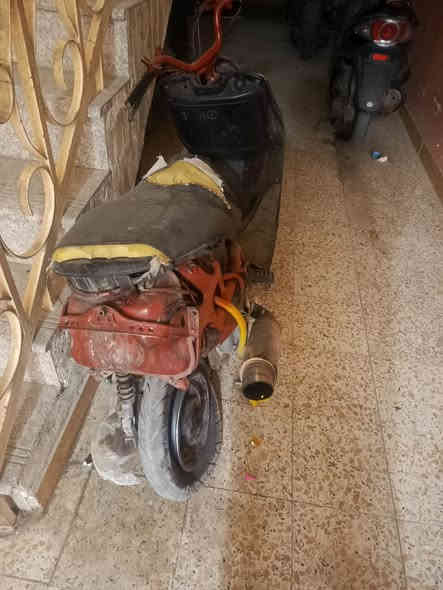 السلام عليكم دراجه فراشه ابيع كوم حديد السعر 100الف العنوان نجف الاشرف 📞***********
