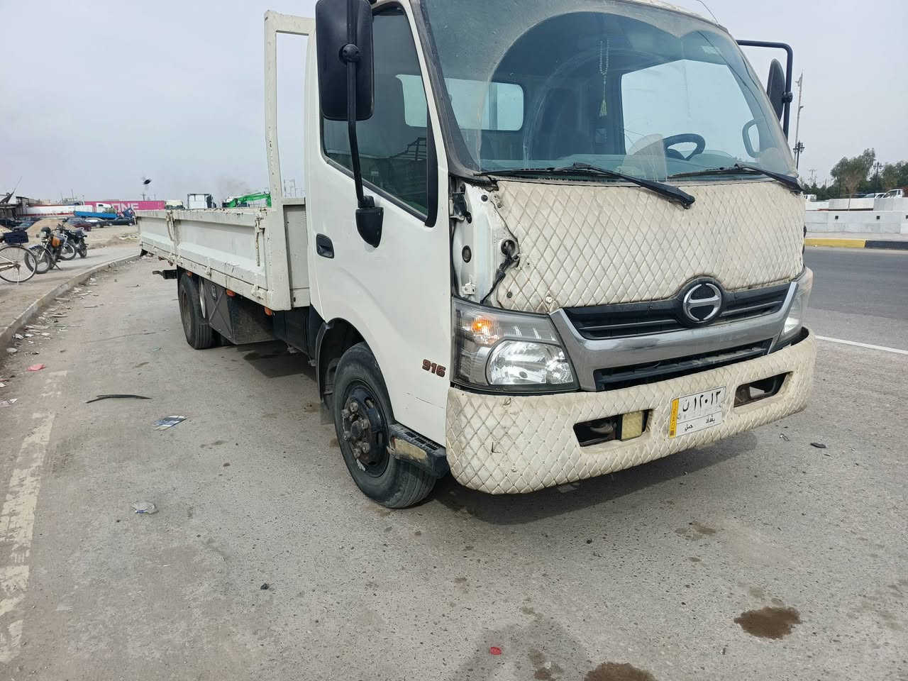 مكلف بالنشر للبيع هينو مودل ٢٠١٥ بغداد ٢طن يسرا بلادي ماشي ٢٠٤كيلو متر طول البدي سته متر وربع نضيف وجاهز العمل سعره شدتين وبيه شي قليل 
اتصل على صاحب السيارة
***********
