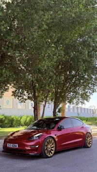 تيسلا مودل 3 بير فورمانس موديل 2023 كهربائية بلكاااااامل Tesla Model 3...
