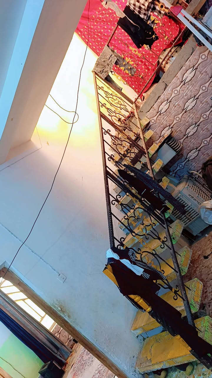 اللهم صلي على محمد وال محمد گاع زراعيه اللبيع المساحه دونم وبي بيت كامل الموقع السنيه السياحي قرب مشروع الماء الگاع حلين بيه نخل وتين قريبه الشارع العام ماي سجي موجود ماي اسله موجود الشراي يتصل على الرقم وبخدمته ***********اسيا ***********اسمع الفديوات وخابرني وبخدمتك
