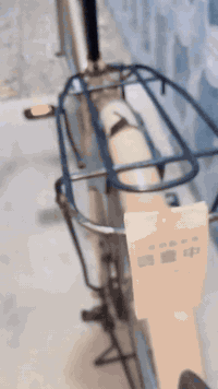 بايسكل بناتي حجم ٢٦ بايسكل نضيف بشكل موديل ١٧ بايسكل ما متعوب لون مميز...