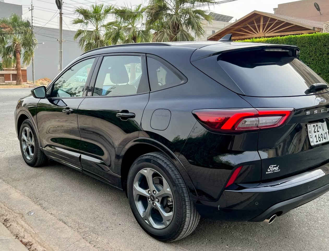 Ford Escape 2023 ST
كوشن و سوكان هيته ر 
صنوق شفت تبريد مركزى
شاشه گيج الكترونى صمه 
شه غال لايت ليد رادارو حاسه و كاميره 
اوتو هولد و اتوستوب ستارت و بريك به صمه
ته نها 13هەزار میل ڕۆیشتوە
‏‎‏‎بصمة ابواب 
‏‎‏‎بصمة تشغيل
‏‎تشغيل عن بعد
‏‎‏‎شاشة دشبول ديجيتال
‏‎‏‎كاميرة
 ئیرباگ بەس سوکان
‏‎هاند بريك بصمة
‏‎اوتو هولد : 𝐀𝐔𝐓𝐎 𝐇𝐎𝐋𝐃              
‏‎اوتو ستارات : 𝐀𝐔𝐓𝐎 𝐒𝐓𝐀𝐑𝐓
‏‎اوتو ستوب :  𝐀𝐔𝐓𝐎 𝐒𝐓𝐎𝐏
‏‎رادار امامي (تحديد مسار)
‏‎‏‎رادار جانبي (نقاط عمياء)
‏‎‏‎رادار خلفي (التحذير من الاصطدام)
‏‎‏‎حساسات خلفى
3 پستۆنی تۆربۆی مەكینە15
‏‎نظام : 𝐄𝐂𝐎
‏‎نظام : 𝐍𝐎𝐑𝐌𝐀𝐋
‏‎نظام : 𝐒𝐏𝐎𝐑𝐓
‏‎كشنات جلد
‏‎كشنات كهربايي 
‏‎كشنات هيتر
ژمارە تلفۆن *********** وتساب فایبەری لەسەرە أربيل, العراق
