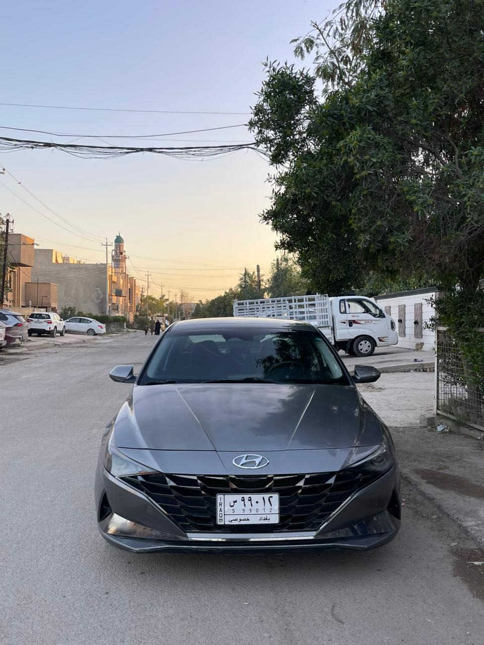 السلام عليكم 
النترا 2022 
السعر 143 
مواصفات عادية
ماشية 32 الف كيلو متر  
وارد امريكي  ضرر جاملغ جهة السائق و بنيد
صار بيها بارد باب السائق موضح بالصور
السعر قابل للتفاوض 
مكانها / بغداد / المشتل 
***********
