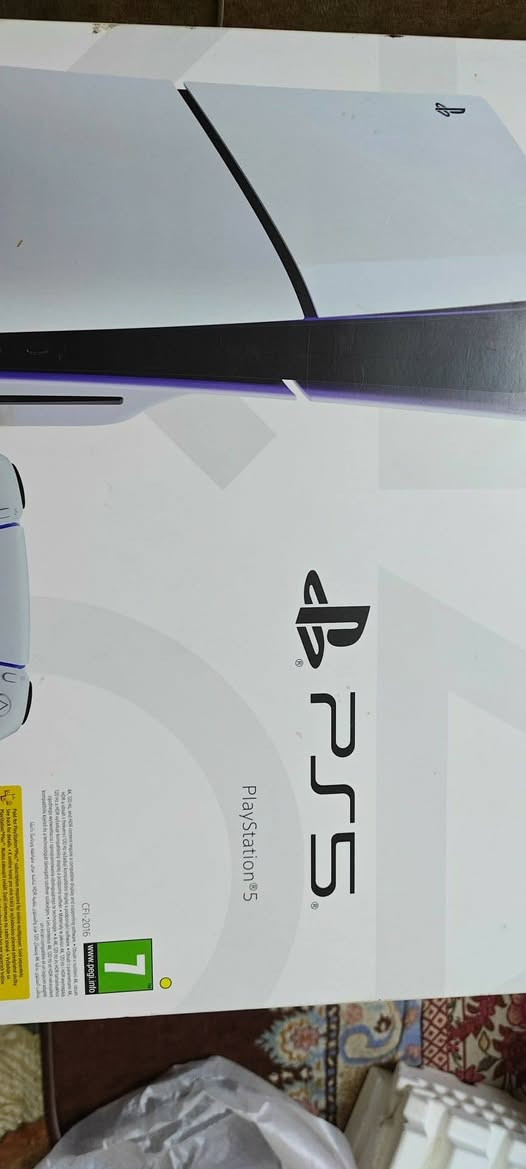 بلي ستيشن 5 سلم اوربي   بيرطاني مستخدم سبوع  اصلي معروف سعرة ب سوق
قفلة 560 غير قابل للتفاوض مكان بغداد دورة *********** وتساب هم بي
