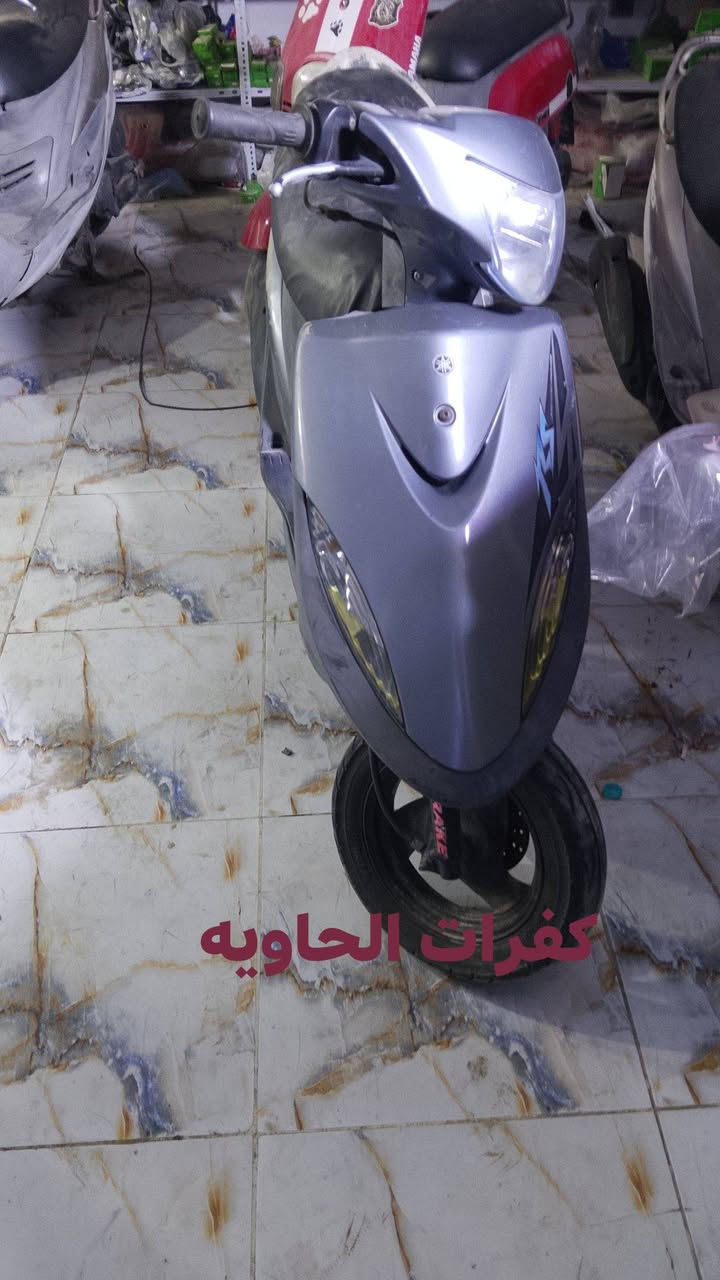 سلام وعليكم ماكس عدل حاويه صار لها 20يوم من طالع 
بلاديه برغي مامفتوح وكلشي شغال كيج بانزين كيج السرعه سلفه نكره 
عنوان ناصريه قرب مطعم تراث 
واتساب ***********
