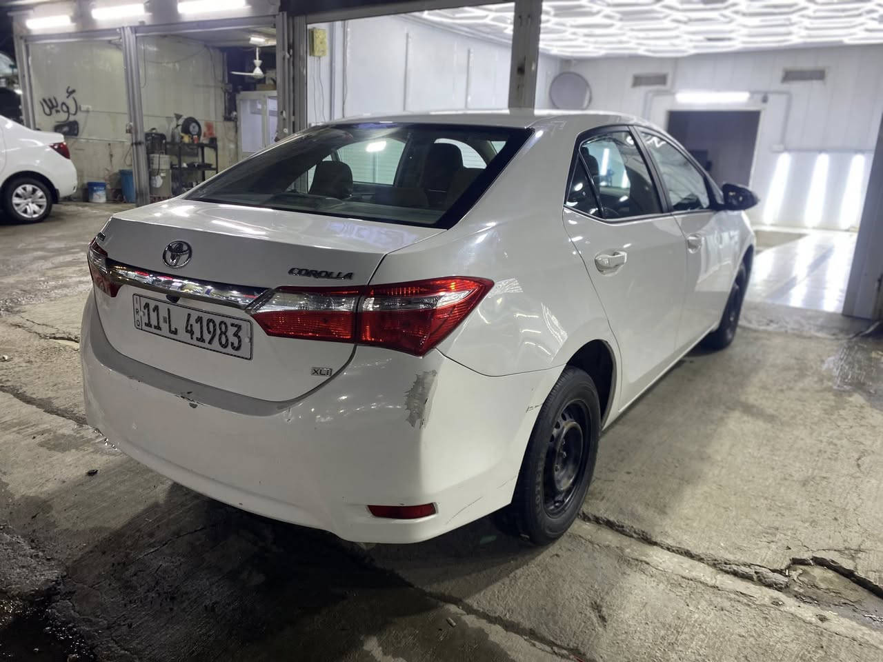 سلام عليكم من رخصت الادمن المحترم 
كورلا خليجي مديل ١٥ للبيع 
سياره مكينه ممفتوح كير 
صدر جديد تخم تاير 
تبريد ثلج سيارة جاهزه 
تحويل مباشر سونر موجود 
بيها شخوط مكان صبغ 
مكان سياره بغداد شعب 
السعر ١٣٣ وبي مجال 
***********
