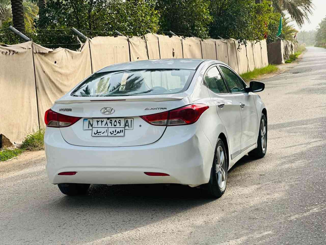 النترا 2012 امريكي بغداد 
مكينه 1800دوش
فول 1/1
بصمه/فتحه/كشن حراري/شاشه/كامره/اشاير مري/تحكمات جهتين/داخل بيجي/نضام ايكو
السياره ليبل واحد حادث امريكا باب مبدل فقط بدون دواخل  بجم كبس 
جاهزه مابيها نقص 
مكينه/تبريد/تخم تاير/حداديه/دواخل جدد/مصفره هيئه وغرامات
مكان السياره واسط الصويره
السعر 88
*********** الصويرة, واسط
