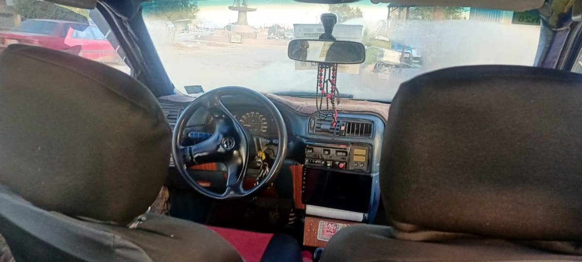 السلام عليكم اوبل ڤگترا موديل 90 رقم ديالى شرط التحويل كير ومحرك خير من الله السعر 37 المكان طوز خورماتو  رقم الهاتف ***********
