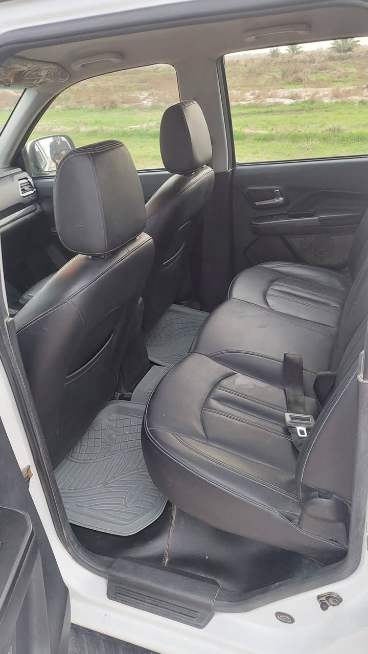 السلام عليكم
كريت ول موديل 2025 

ماشيه ٤٥ ألف 

السياره جديده 

مكفوله كفاله عامة 
محافظة الديوانية/ المركز

السعر خاص او التواصل على الرقم 

***********
