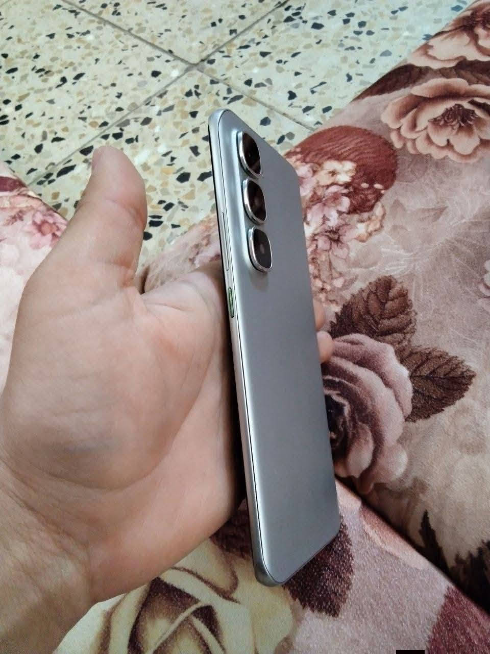 Infinix HOT 60 Pro+
ذاكرة 256 
رام16
 شاحن 45 واط

السعر 260 او مراوس


**إذا كنت صاحب هذا الإعلان وتريد حذفه لأي سبب، رجاءا أرسل رسالة إلى الدعم الفني**