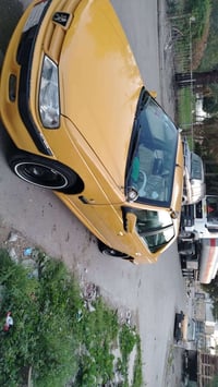 سيارة بيجو بارص موديل 2015 نضيفة وبيها صفحة مصبوغه للجمالية السعر 45 و...