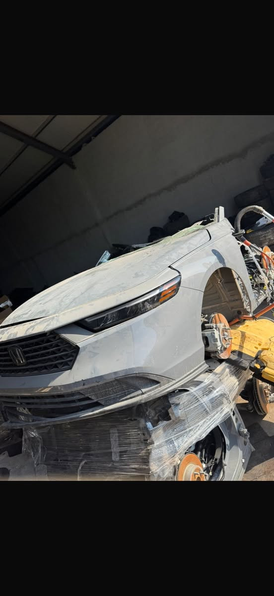 من رخصه الادمن ،  بحمد الله تم وصول حاويه قطع غيار هوندا  اكورد و سيفك، تفصيخ امريكا و جديد تجاري في فرع الغزاليه مجاور محطه وقود جنينه الغزاليه و في فروعنا الاخراى 
بيت الهوندا سوق بغداد
الفلوجة شارع ٦٠ مجاور معمل البلوك 
دهوك دبي اوتو
بغداد ***********
فلوجه***********
