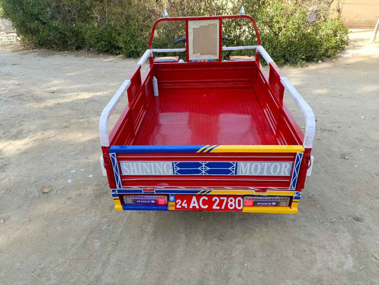 ياالله اخوان ستوته جمره موديل ١٦ كفاله عامه مصبوغه عام للجماليه للاتصال عله لرقم فقط ‏‏‪0773 630 8678‬‏  مكان لستوته قريه عباده
