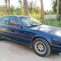 بي ام دبليو 525i • مكينة وفتيس جيد • مجال قليل