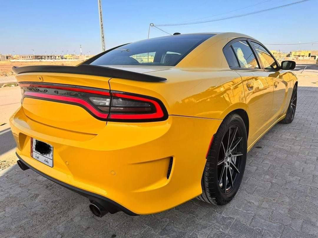 جارجر 20 اصل ماشيه 70 ماشتغله خط      سكتيل محدث جيتي رقم بغداد نكليزي بسمي مصفره هيئه وغرماه مكاني العماره السعر 235 وبيها مجال ***********
